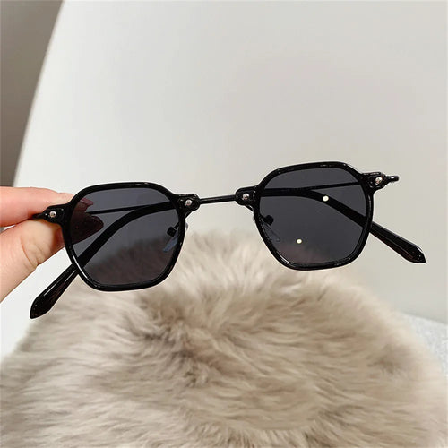 Unisex Rectangle Vintage Sunglasses Metal Literary Classic Streetwear